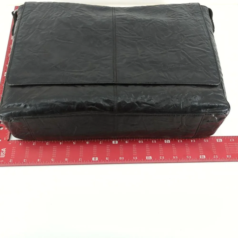 FRYE Black Crinkle Leather Large Crossbody Messenger Bag School DB0525 NEW